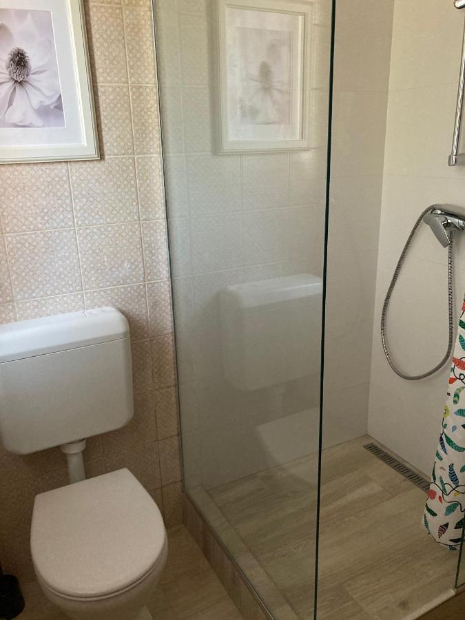 35 Vendeghaz Pecs Apartment Ngoại thất bức ảnh